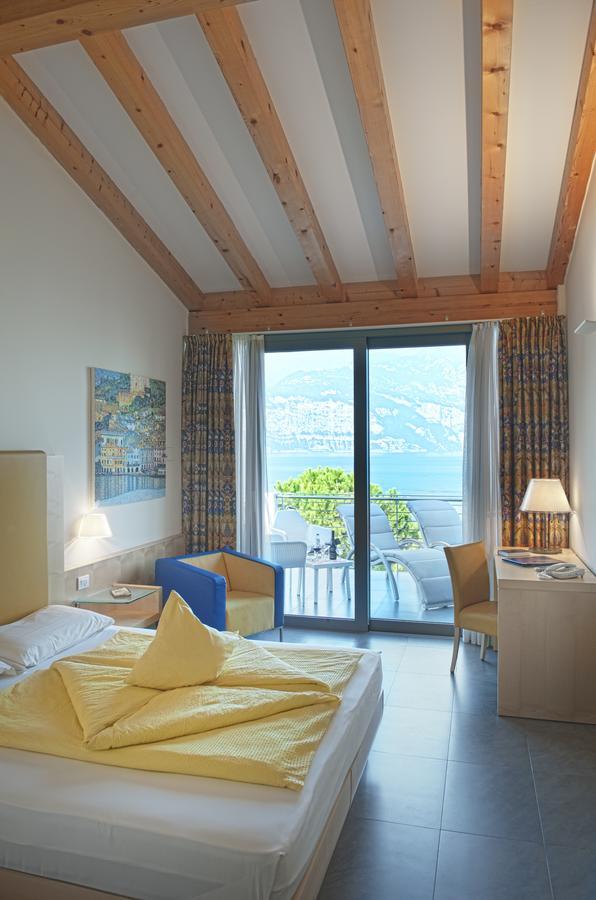 Beach Hotel Du Lac Malcesine Exteriör bild