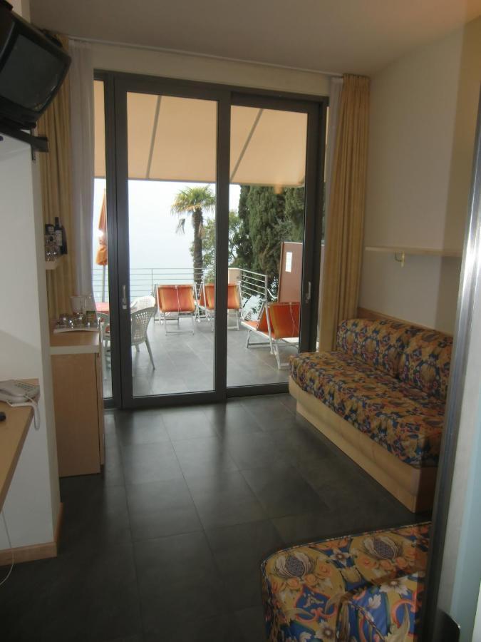 Beach Hotel Du Lac Malcesine Rum bild