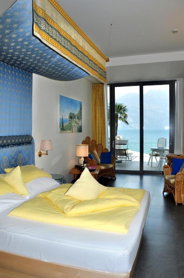 Beach Hotel Du Lac Malcesine Rum bild